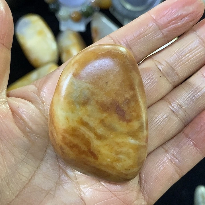 未镶嵌和田玉（糖玉）挂件