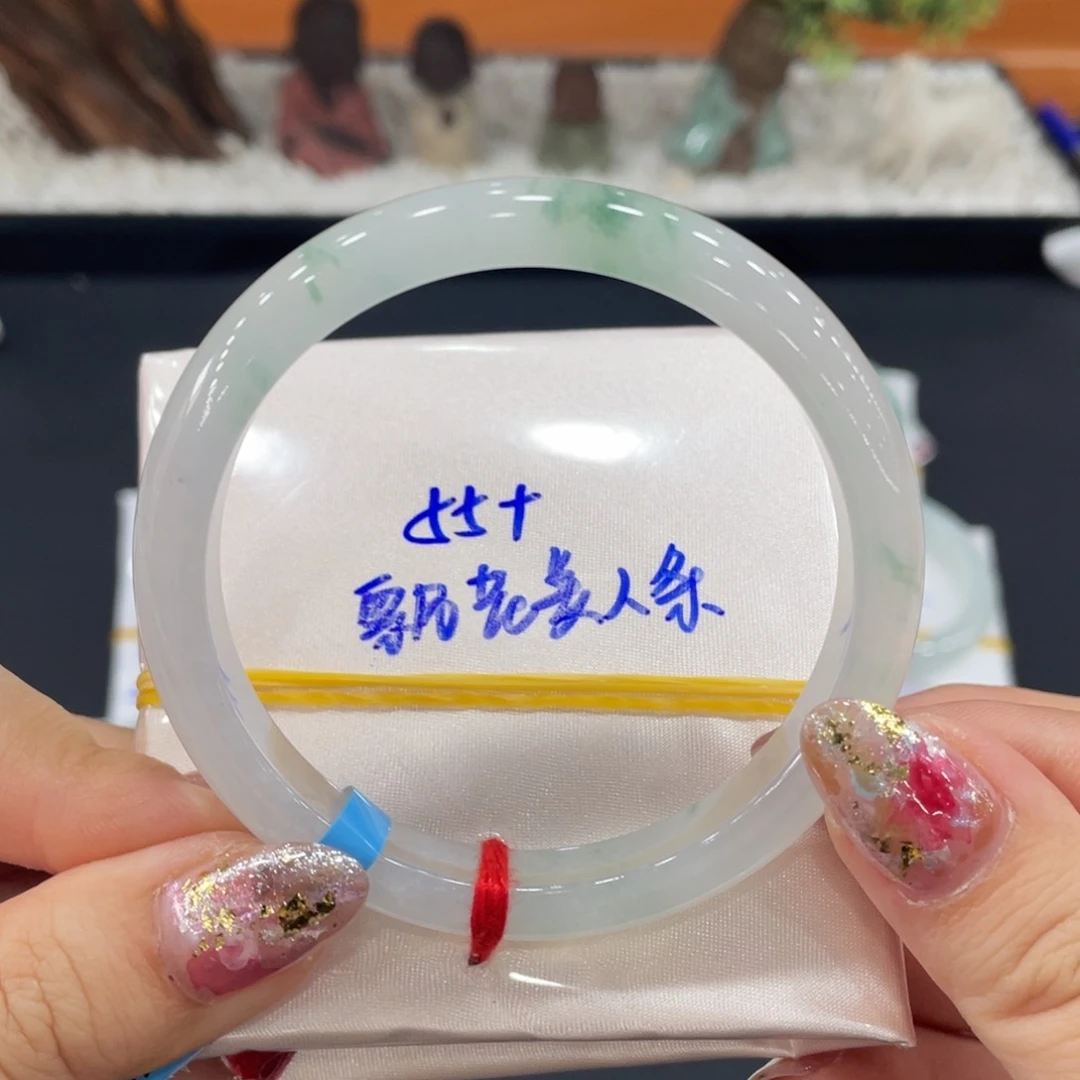 未镶嵌手镯翡翠缅甸天然翡翠手镯