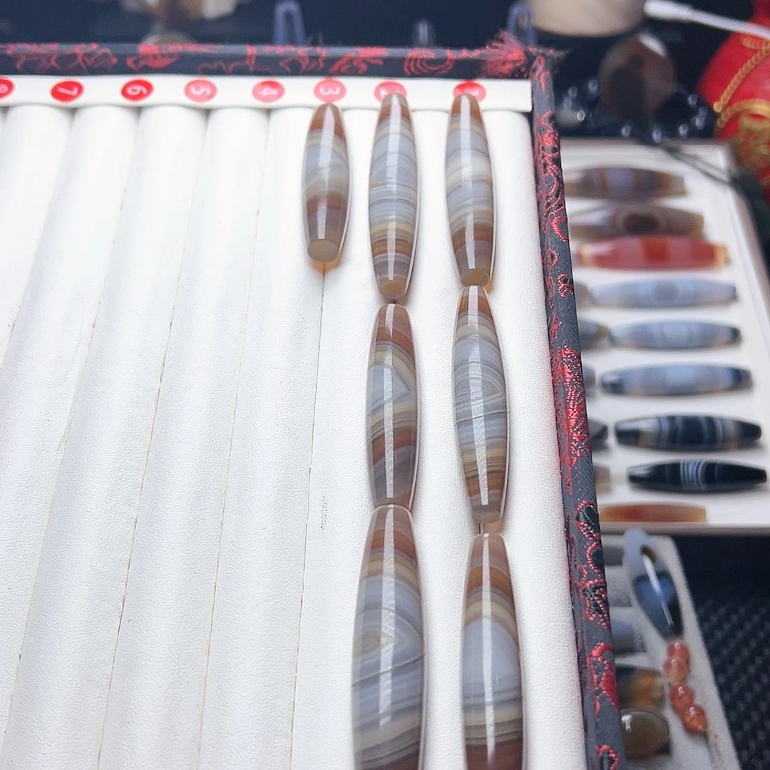 玛瑙/玉髓颈饰未镶嵌P****美