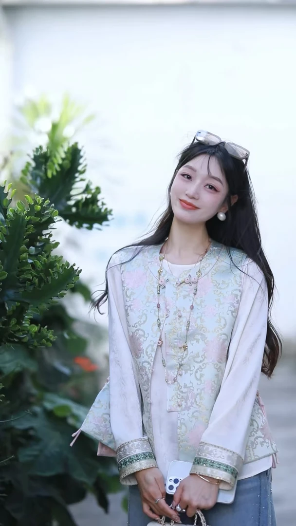 ELFBOX新中式手工盘扣新国潮唐装时尚百搭马夹女6200