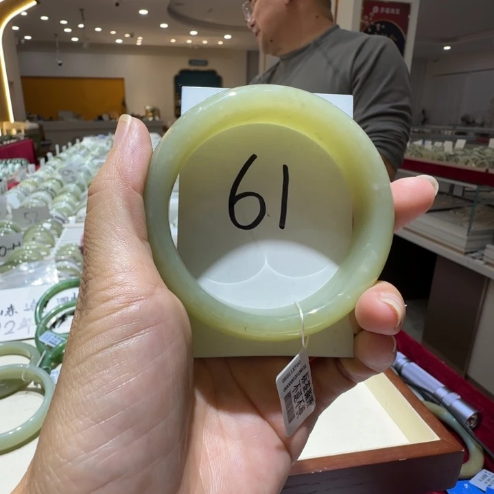 和田玉未镶嵌手镯878