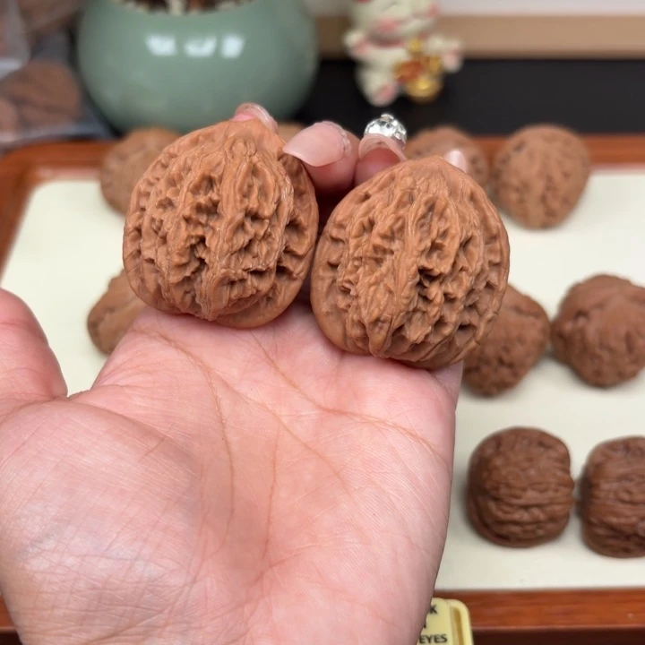 文玩核桃把件全品麦虎39