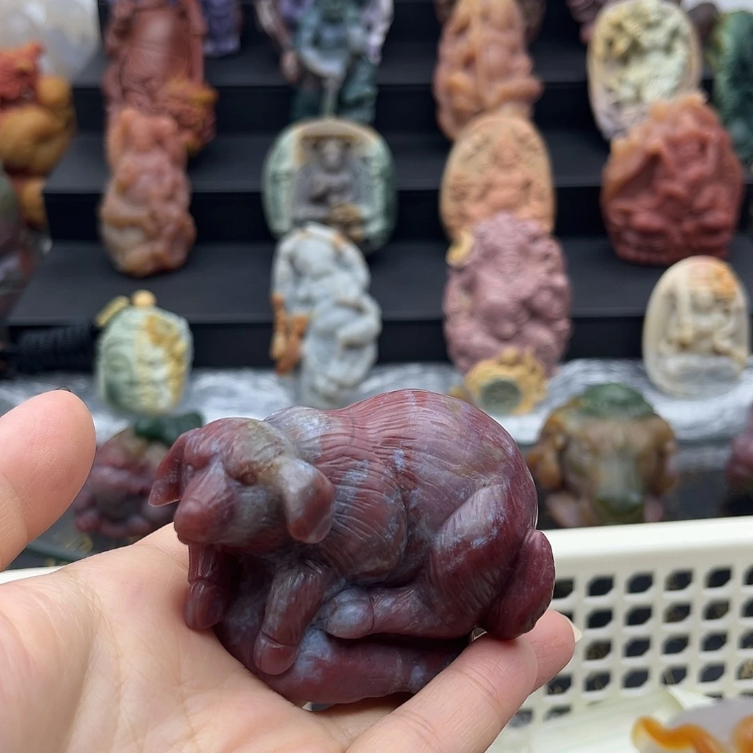 石英质玉未镶嵌颈饰