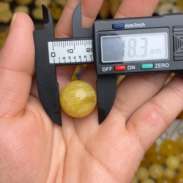 蜜蜡未镶嵌珠宝奇石天然蜜蜡散珠微瑕一粒 162