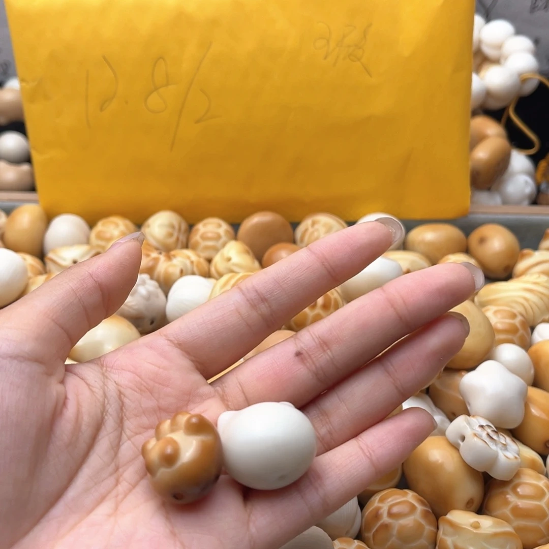 小***妹菩提根/象牙果吊坠