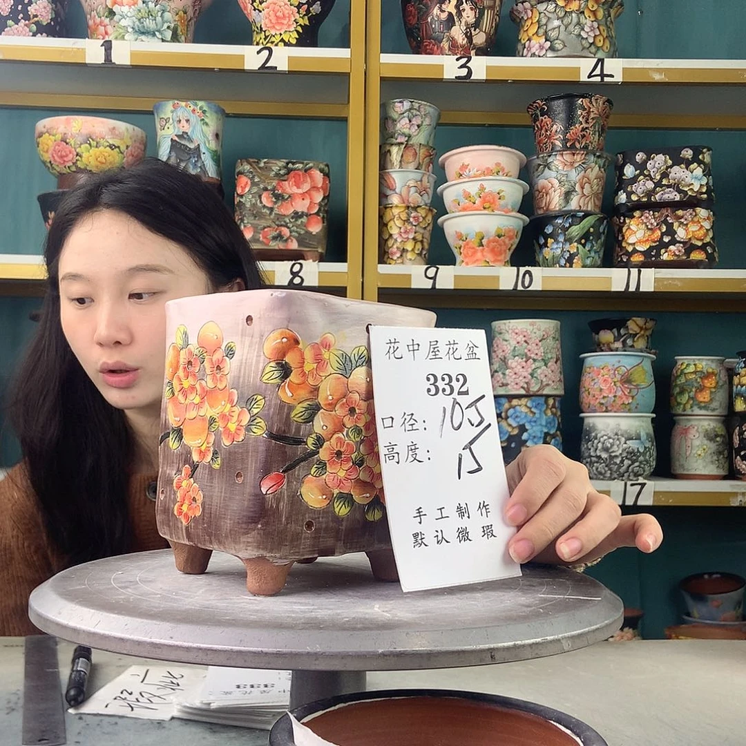 陶景德镇手工花盆332