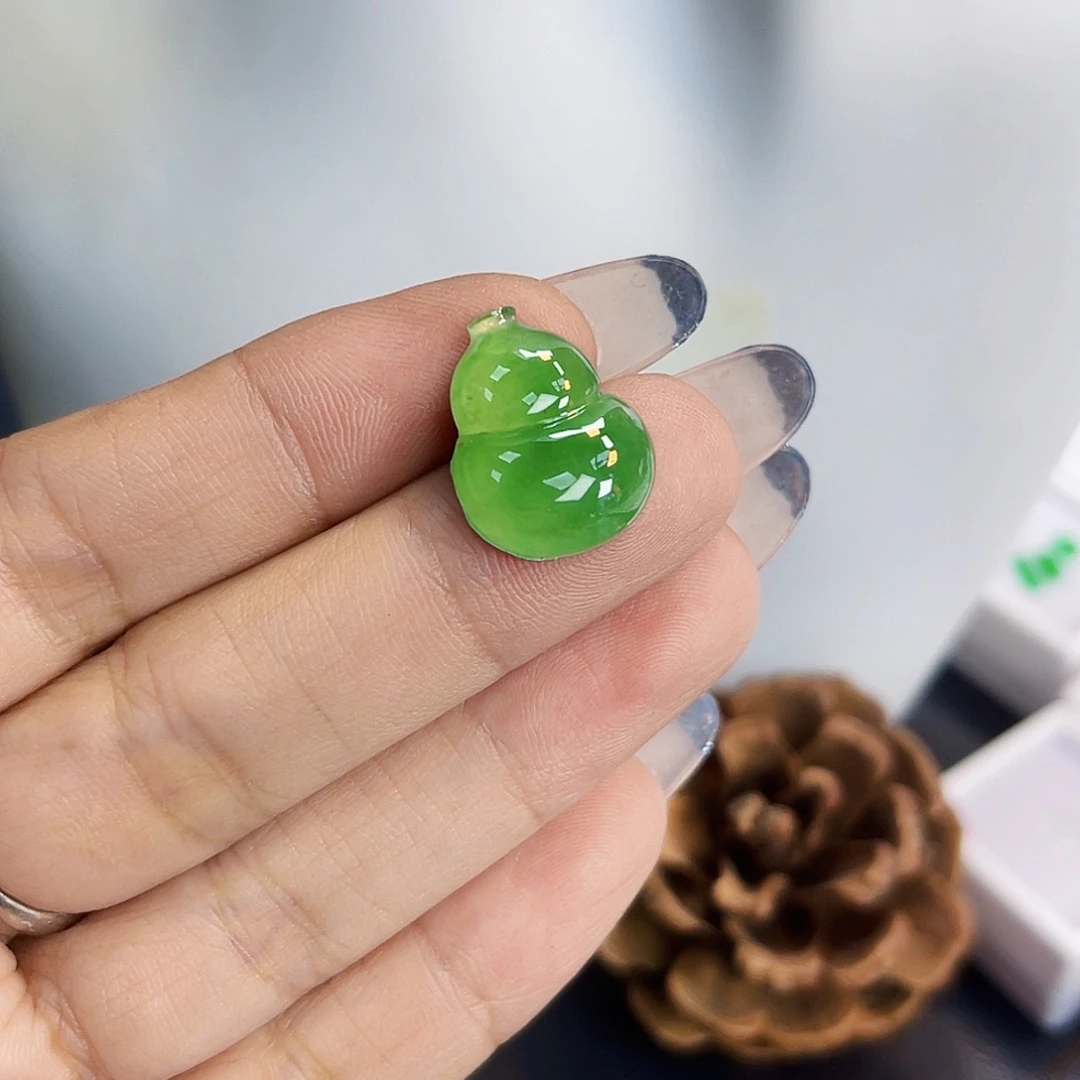 裸石翡翠JF0002/3老坑冰胶满色葫芦