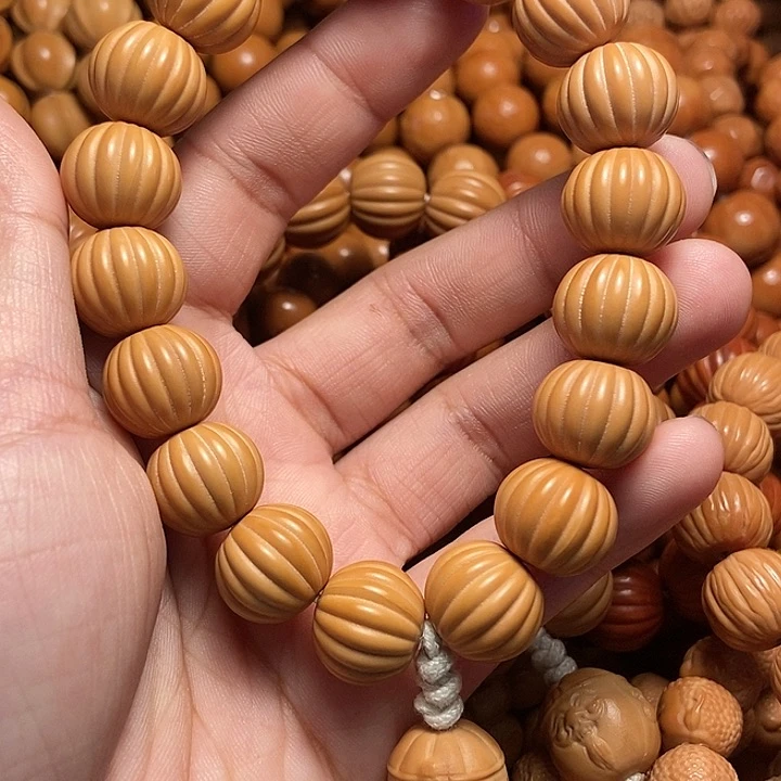 猴头核桃吊坠?****呱呱