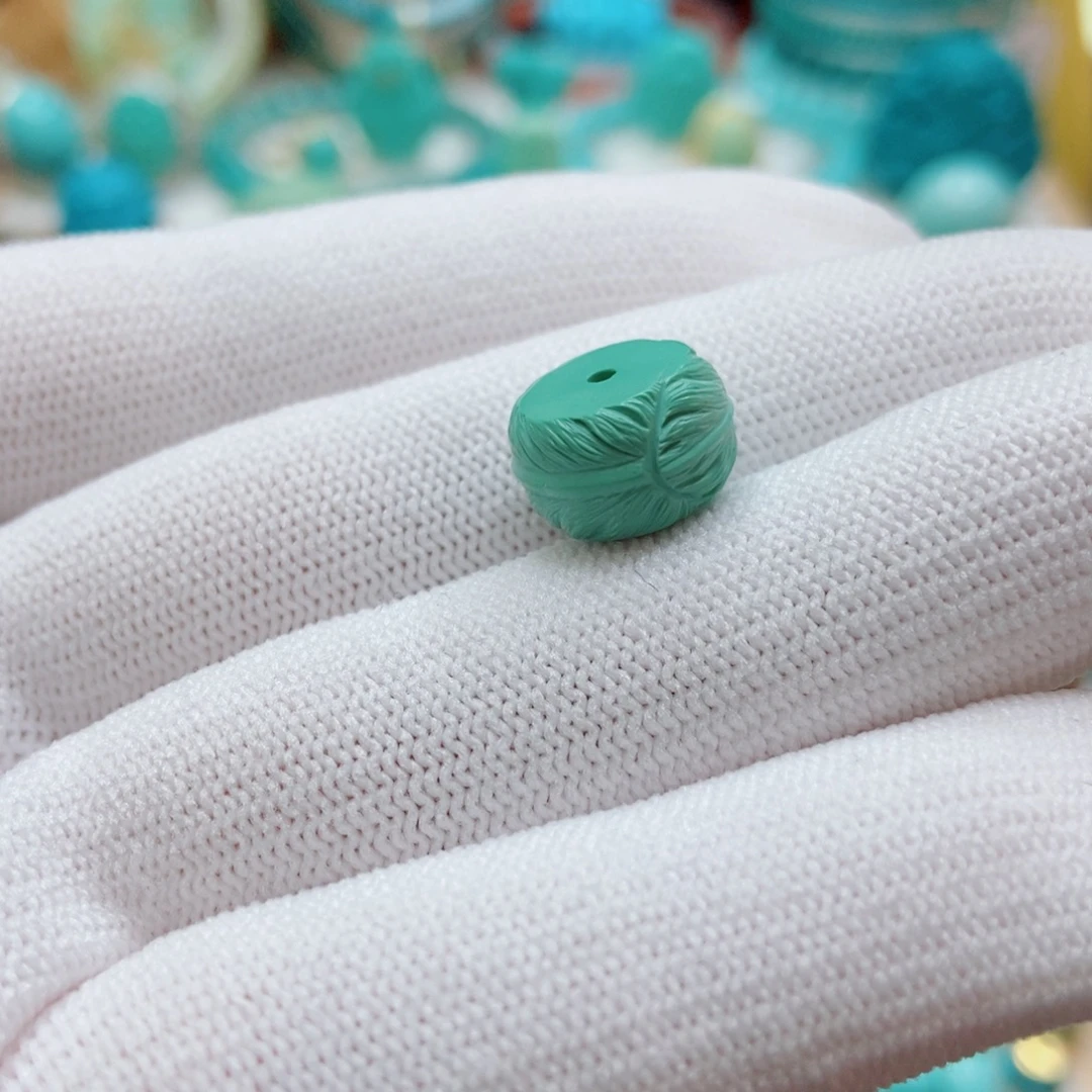 绿松石未镶嵌羽毛扣