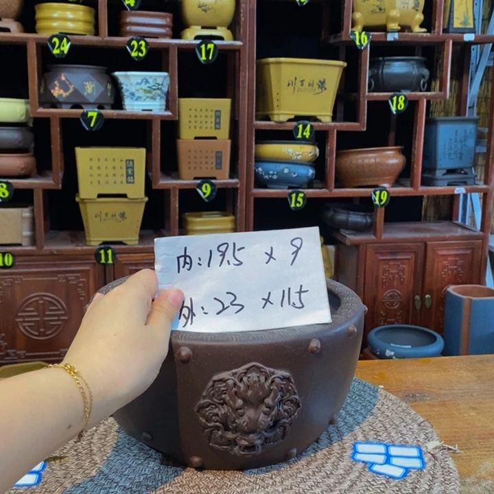 紫砂花盆紫砂花盆