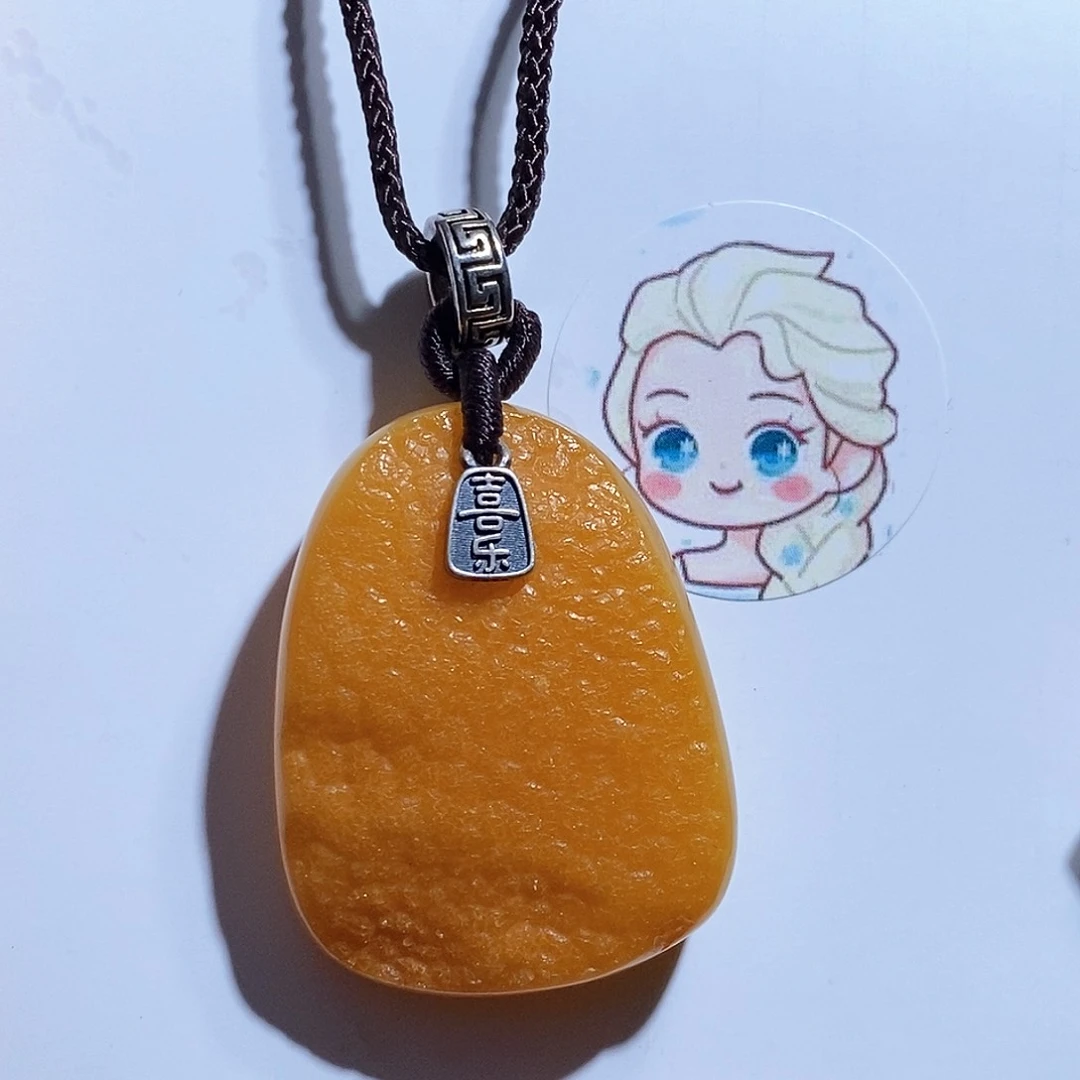 未镶嵌琥珀珠宝奇石