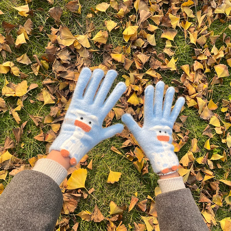 可爱长颈鹿触屏毛绒针织五指手套女冬季防寒保暖加绒加厚学生骑车