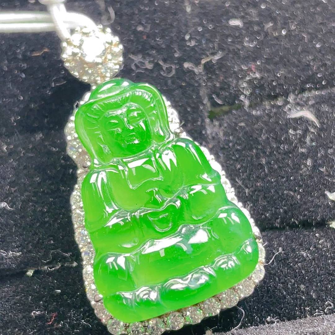 翡翠颈饰未镶嵌170，
