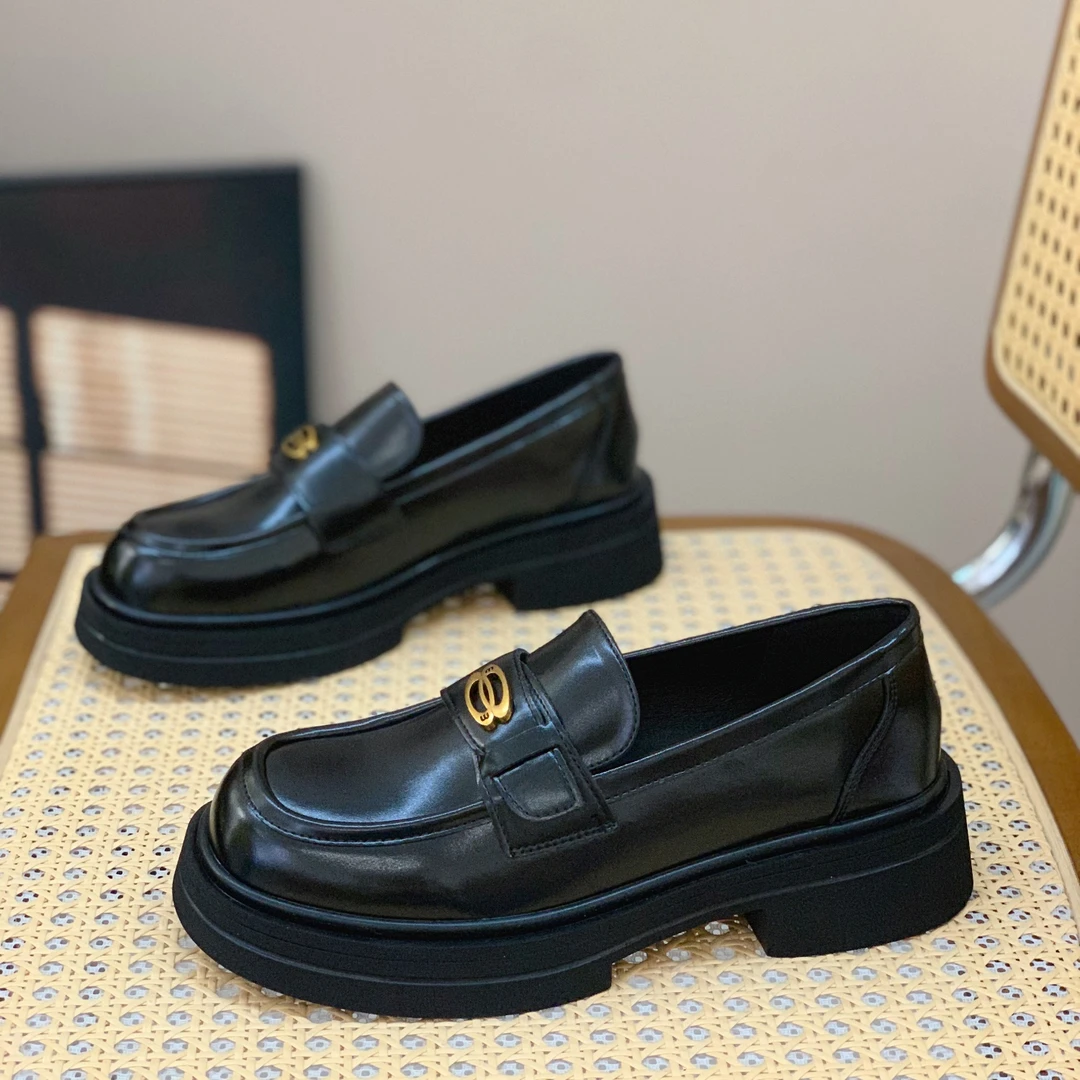 乐福鞋女2025春季新款百搭英伦风通勤厚底一脚蹬简约舒适休闲单鞋