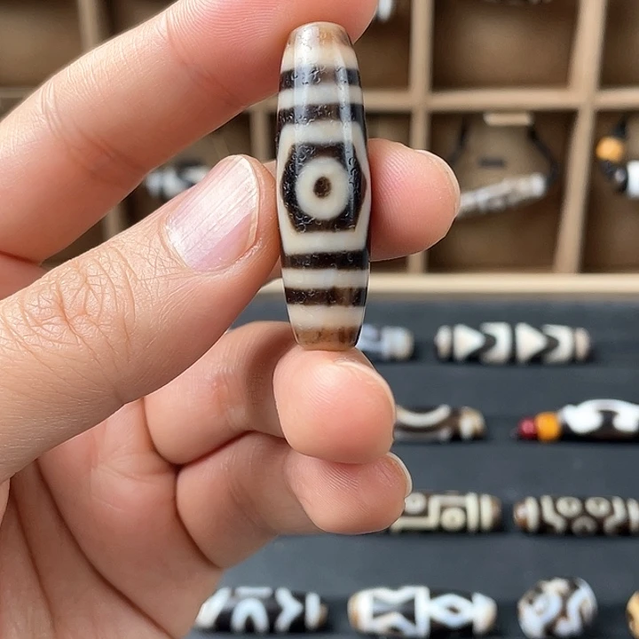 嘚***哋玛瑙/玉髓未镶嵌颈饰