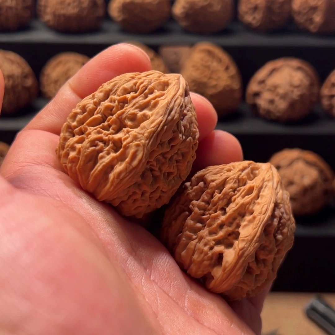 文玩核桃把件哼**嘿南疆40