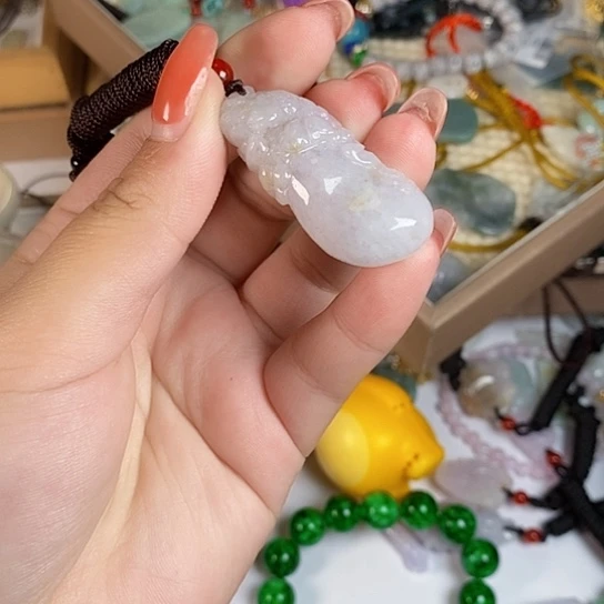 翡翠未镶嵌颈饰天然翡翠