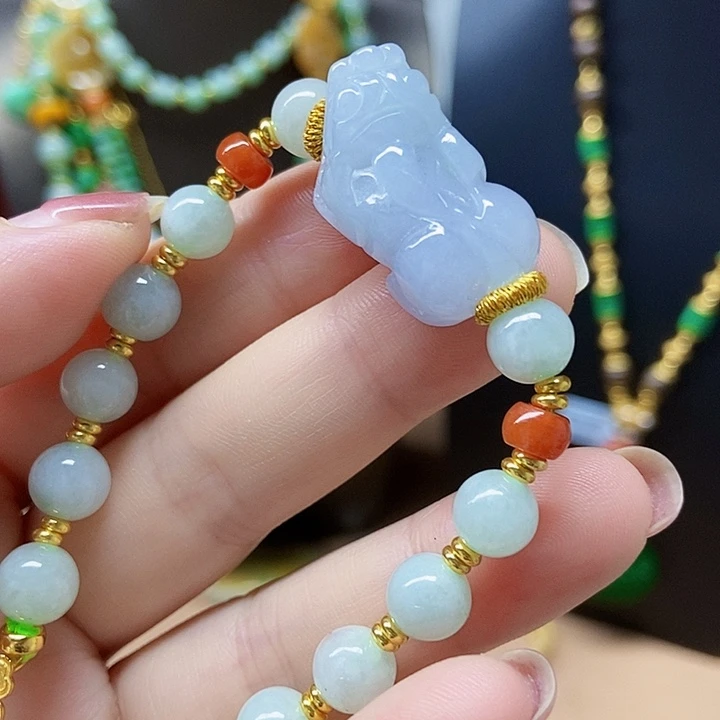 翡翠未镶嵌颈饰手串