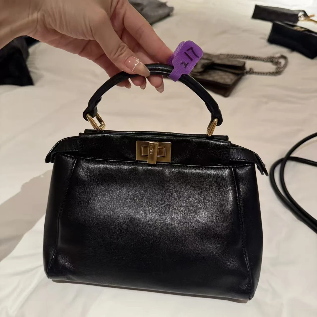 95新 FENDI/芬迪 217/二奢包包