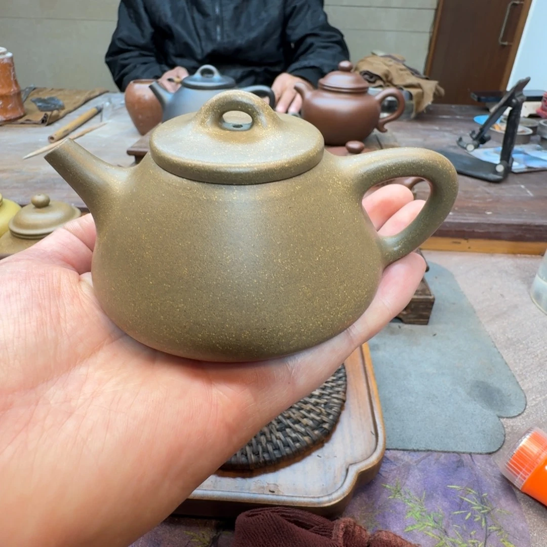 茶壶紫砂子冶石瓢壶（原矿老青段泥175cc）