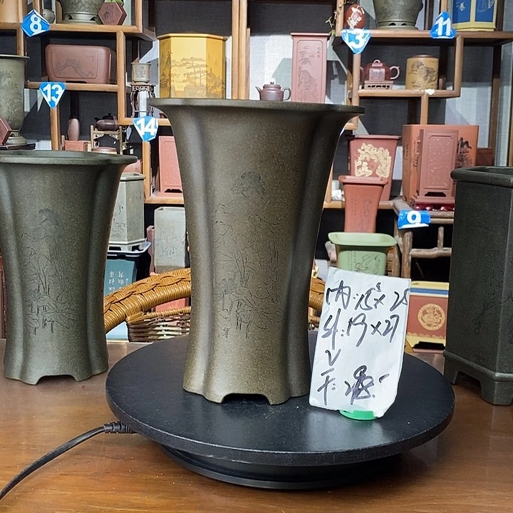 花盆紫砂鲨皮青海棠玉环赏荷图