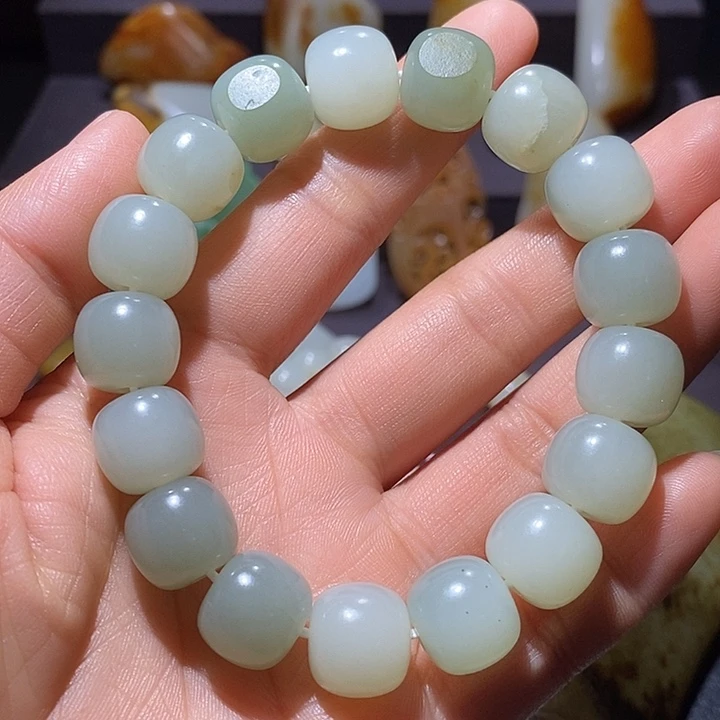 和田玉未镶嵌手链