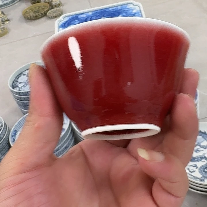 瓷片郎红卧足杯景德镇