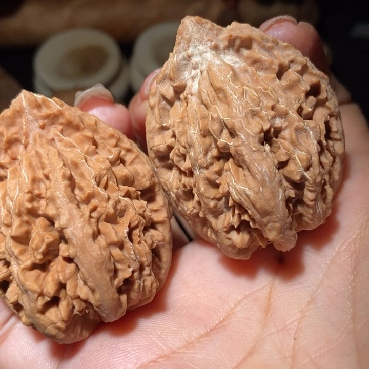 把件文玩核桃东北楸子小雪46