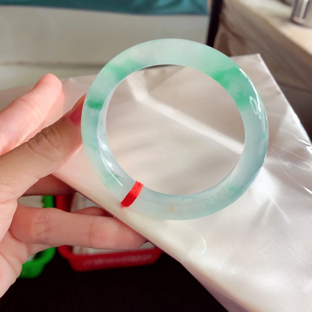 翡翠未镶嵌手镯56.2 梦中情镯炸光冰飘阳绿 灵