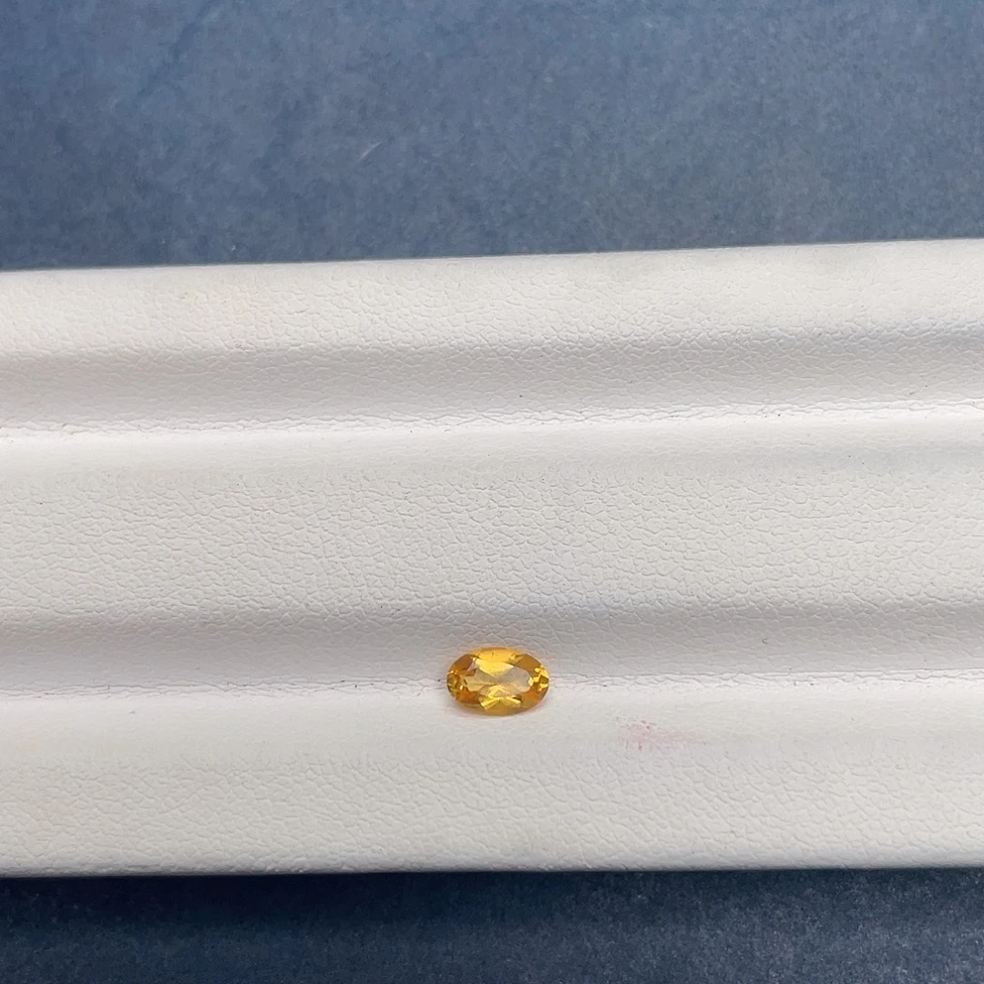 胖***子未镶嵌珠宝半成品黄晶黄水晶椭圆