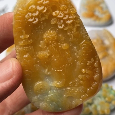 定制翡翠未镶嵌翡翠