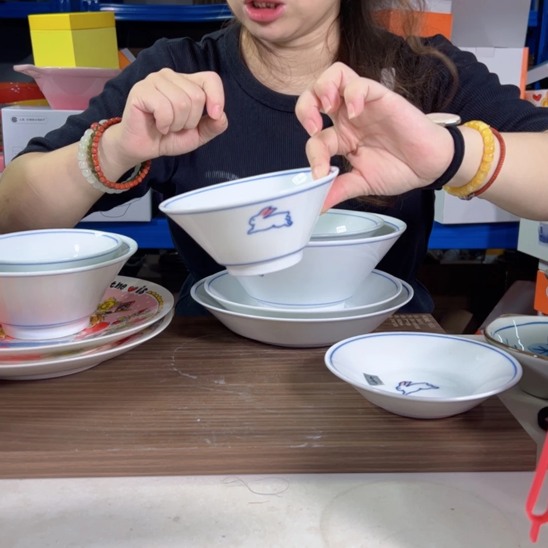 陶瓷微瑕小号兔子斗笠碗