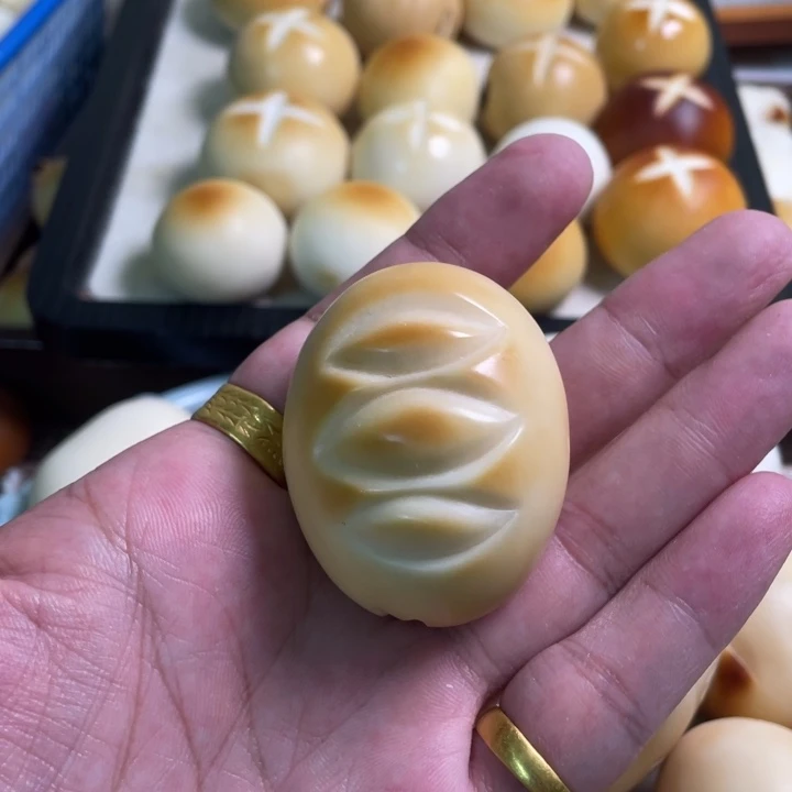 菩提根/象牙果吊坠瑕疵面包