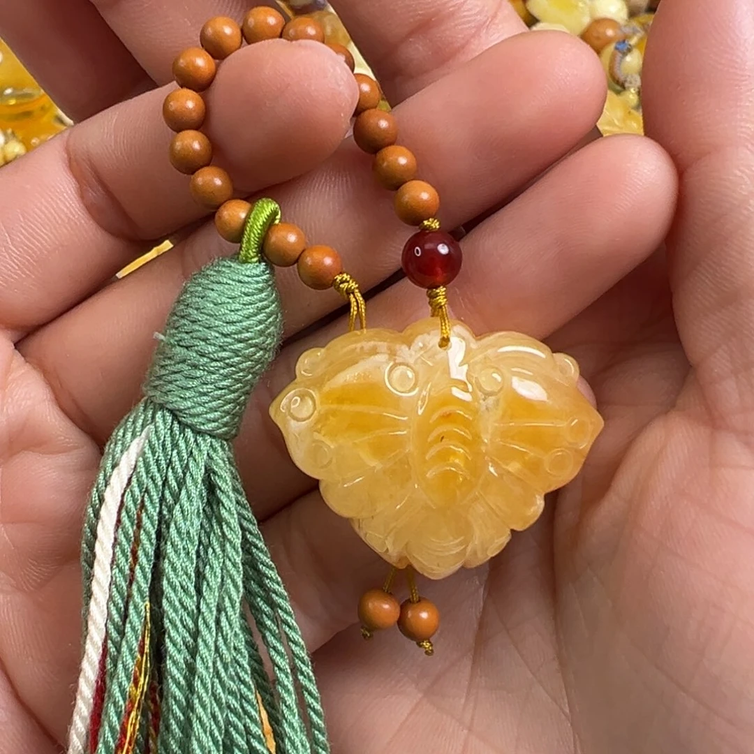 蜜蜡未镶嵌裸石微瑕