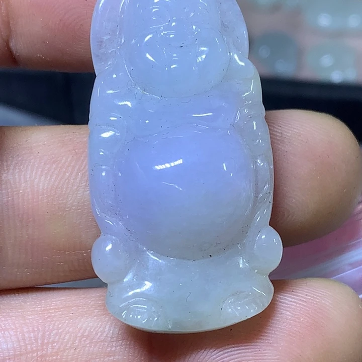 翡翠未镶嵌颈饰站佛