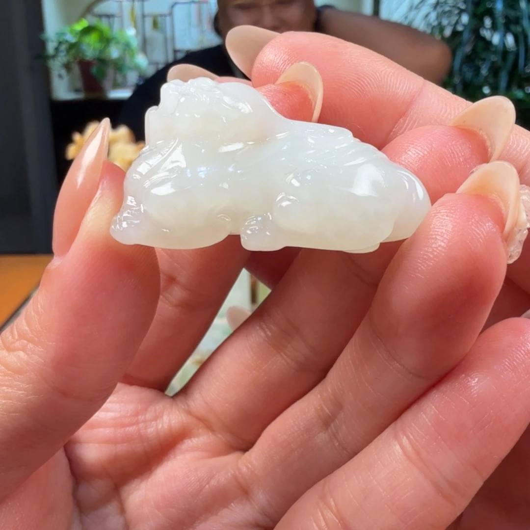 和田玉未镶嵌颈饰a**x