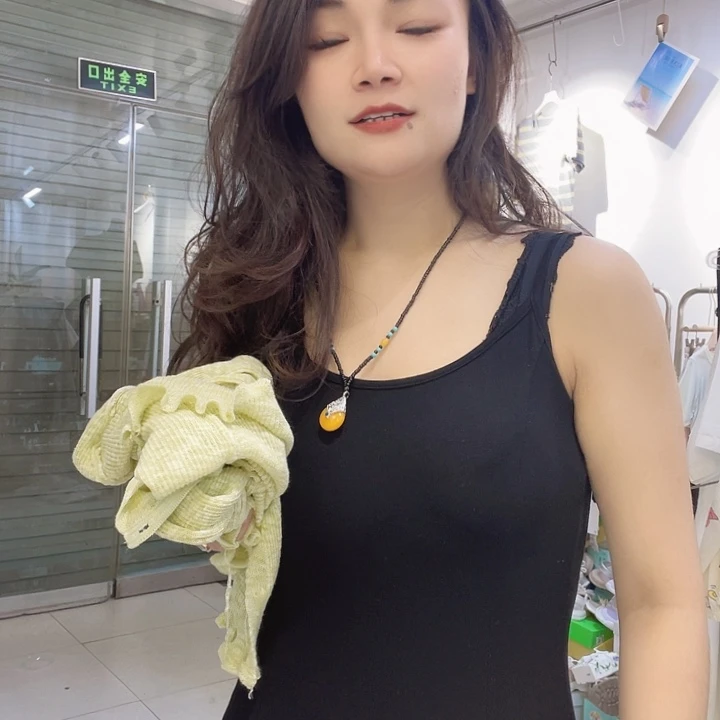 看监控的那种俺邻居