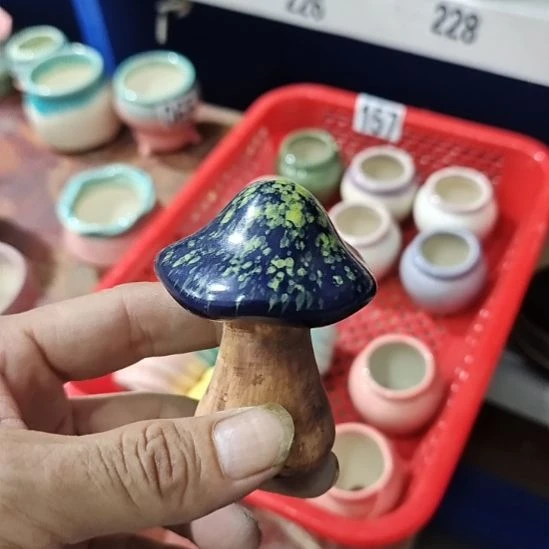 微瑕陶瓷盆12包邮