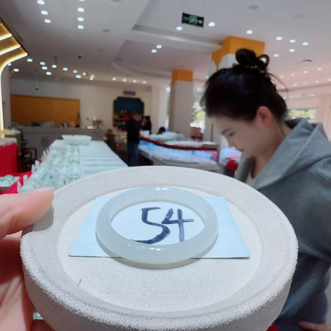 和田玉未镶嵌手镯295