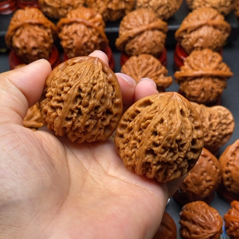 【闪购商品】文玩核桃把件40南疆石