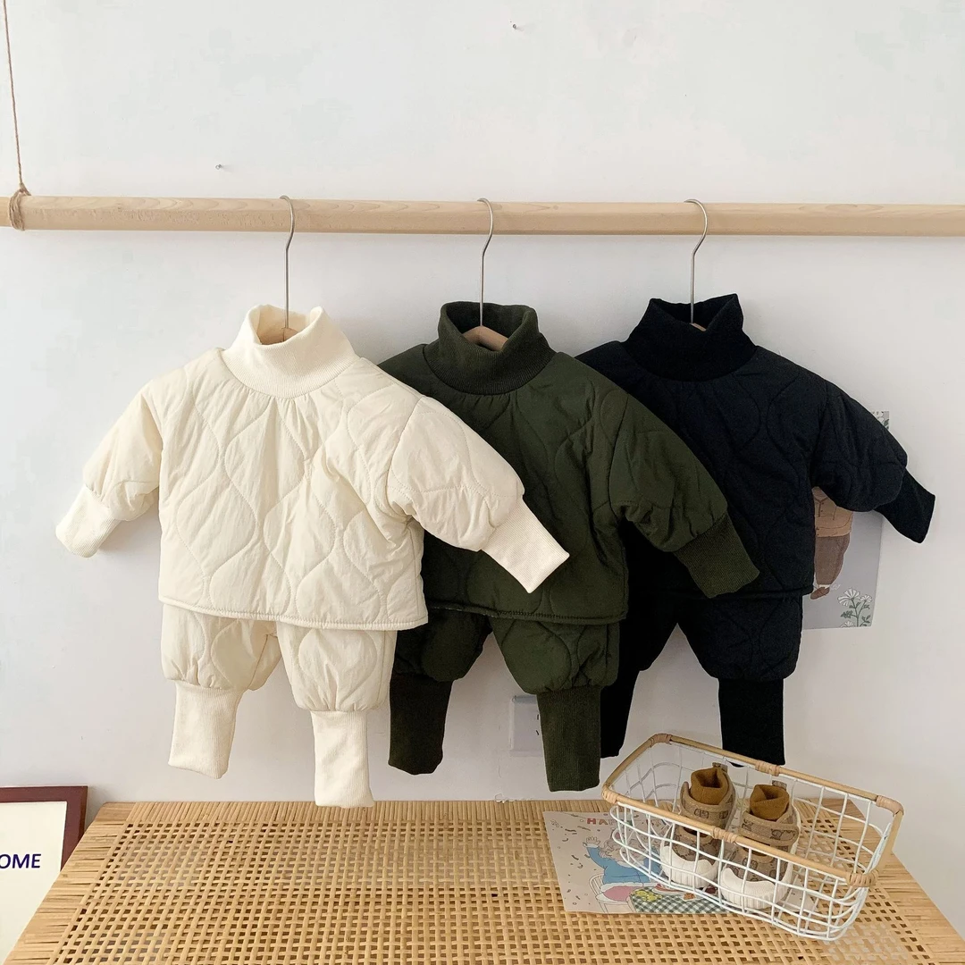 童装婴儿套装韩版秋冬款男女儿童衍缝加绒套装夹棉套装宝宝外出服