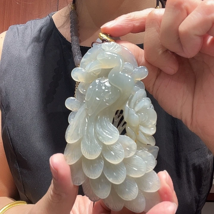 岫玉未镶嵌毛衣链