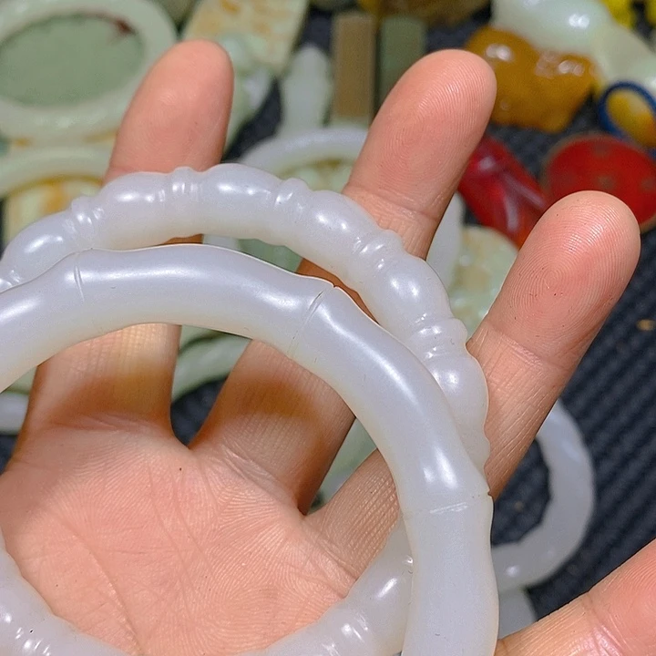 吊坠白玉菩提战*红