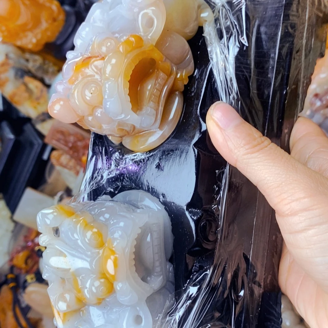 石英质玉（黄龙玉）未镶嵌吊坠(不含链)