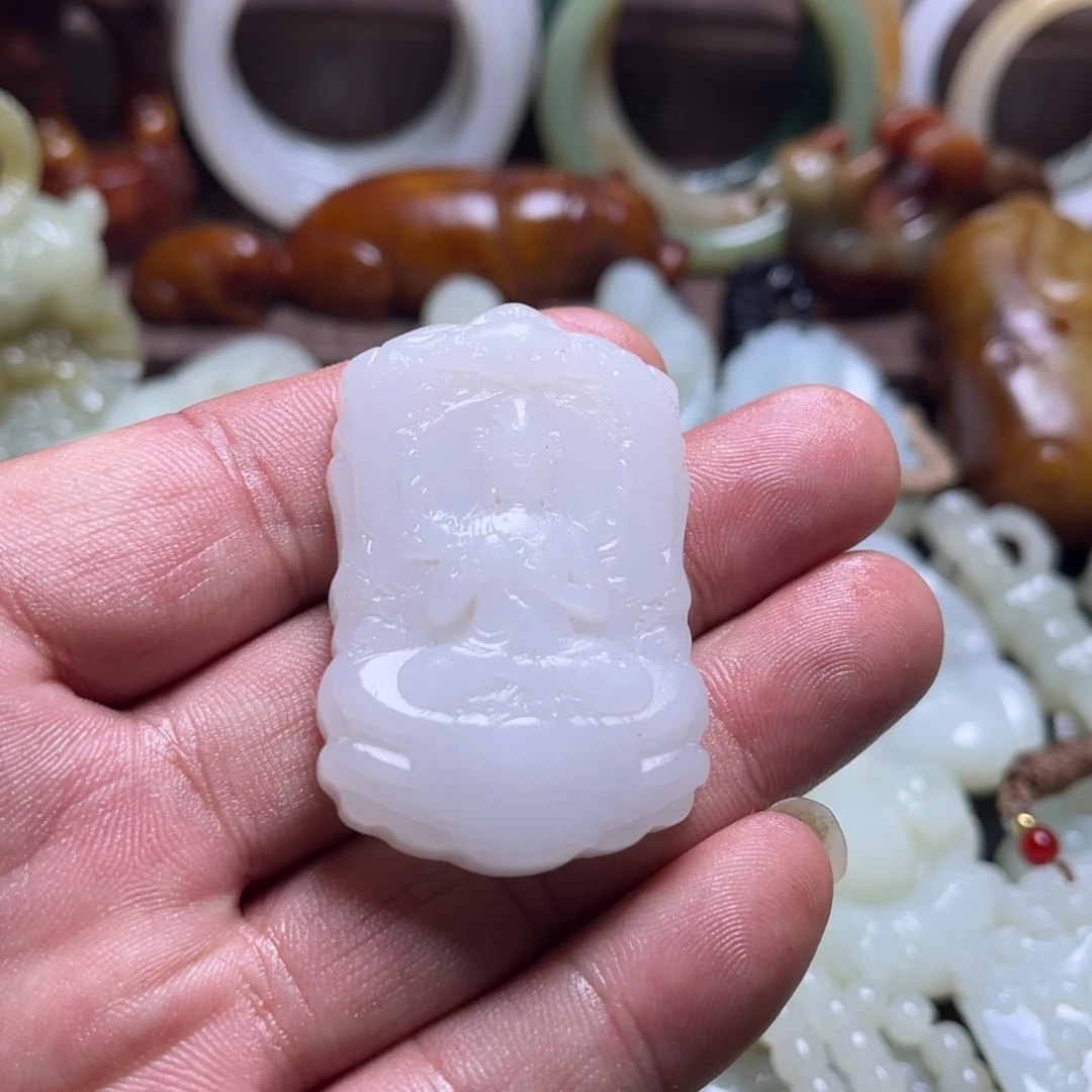 恒****和田玉未镶嵌挂件