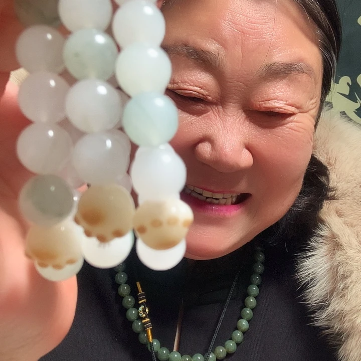 套链未镶嵌透闪石质玉
