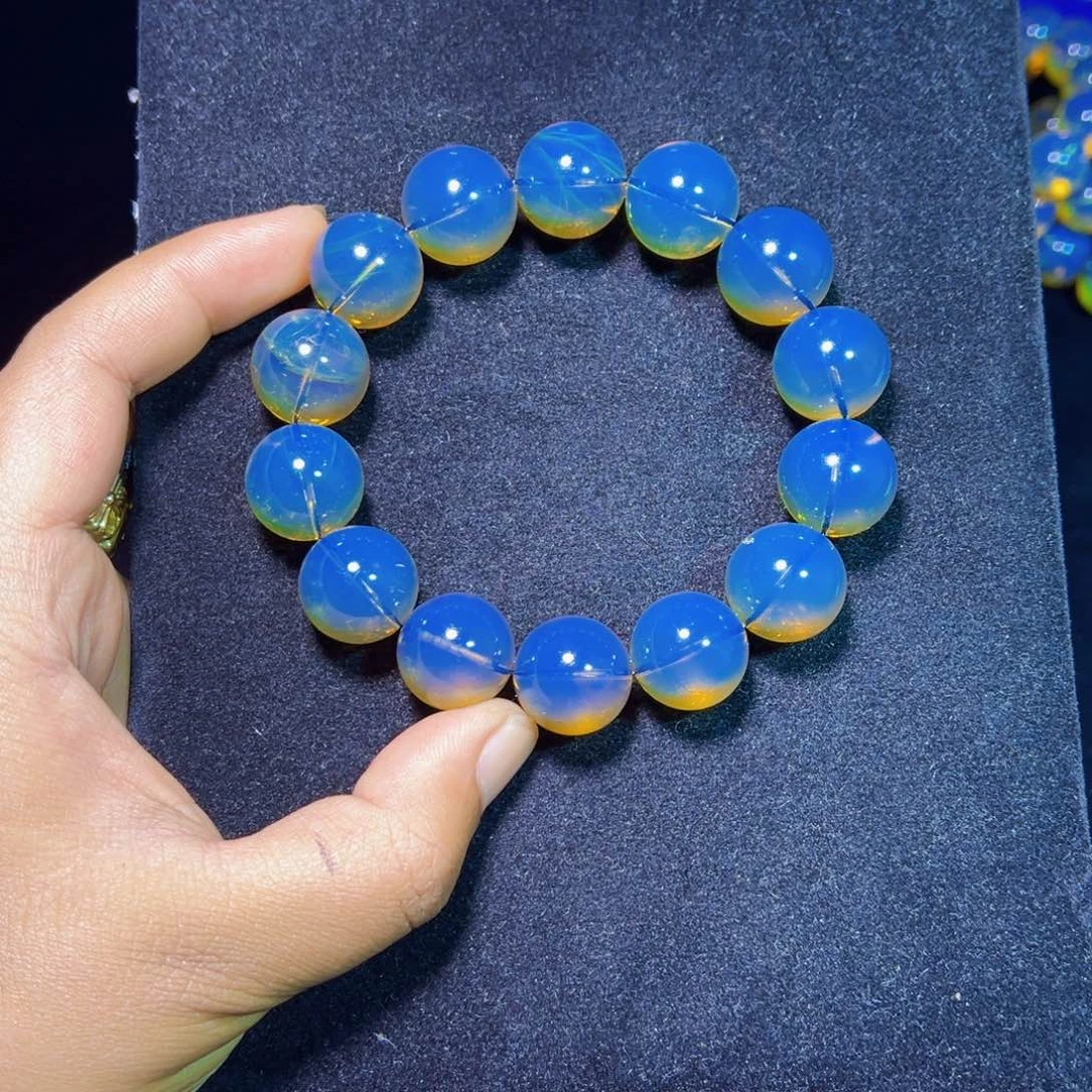 未镶嵌琥珀裸石琥珀