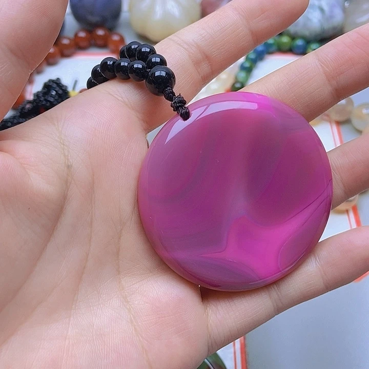 【闪购商品】玛瑙/玉髓未镶嵌珠宝半成品承**军