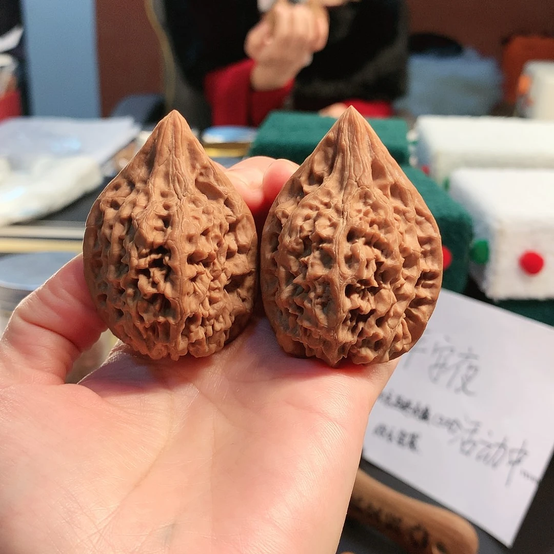 【闪购商品】吊坠文玩核桃大沽石 40尺