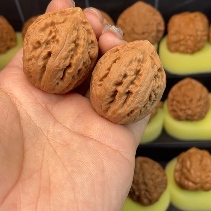 文玩核桃把件35霸王龙